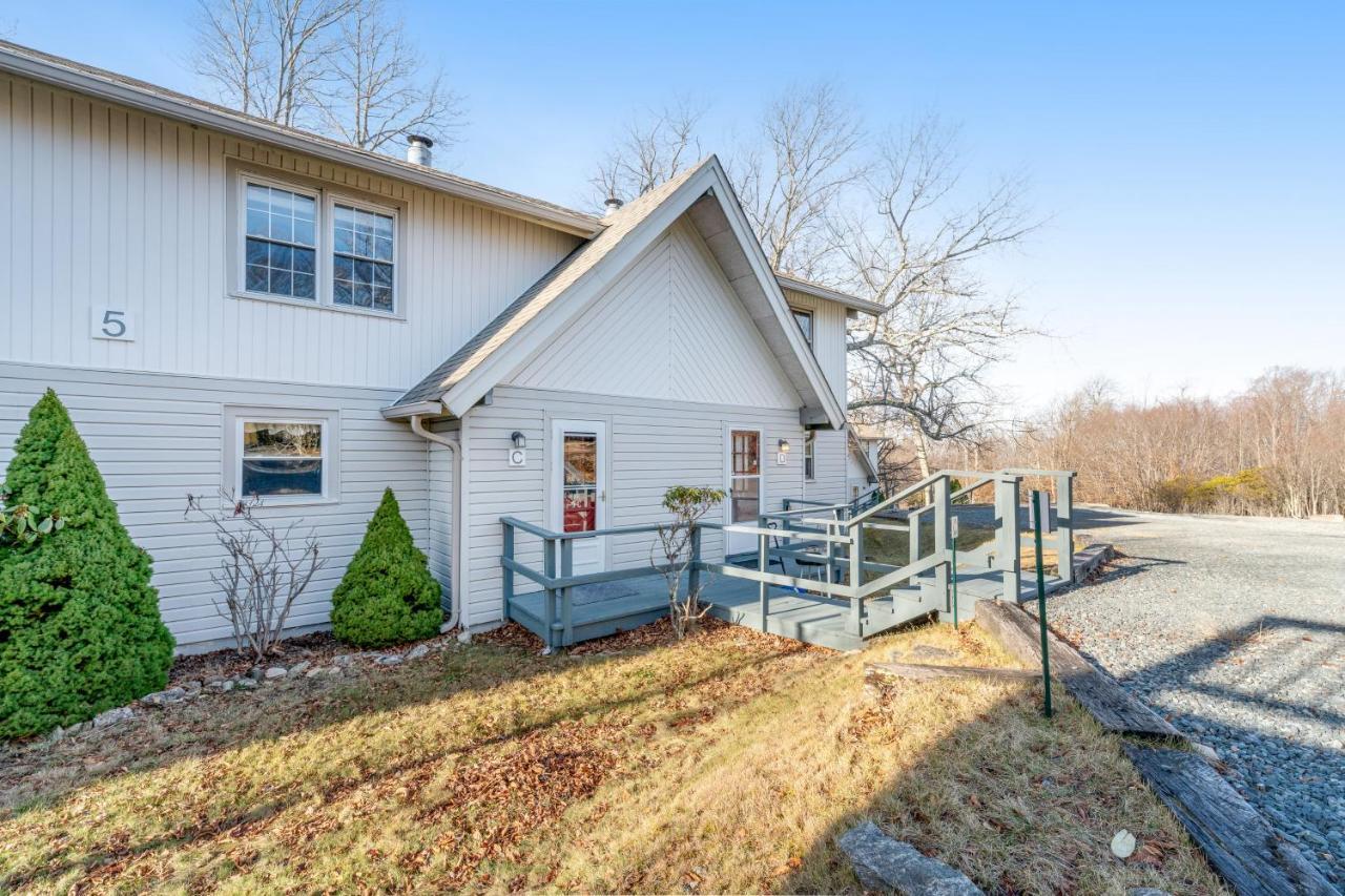 Bear'S Loft Apartment Beech Mountain Exterior photo